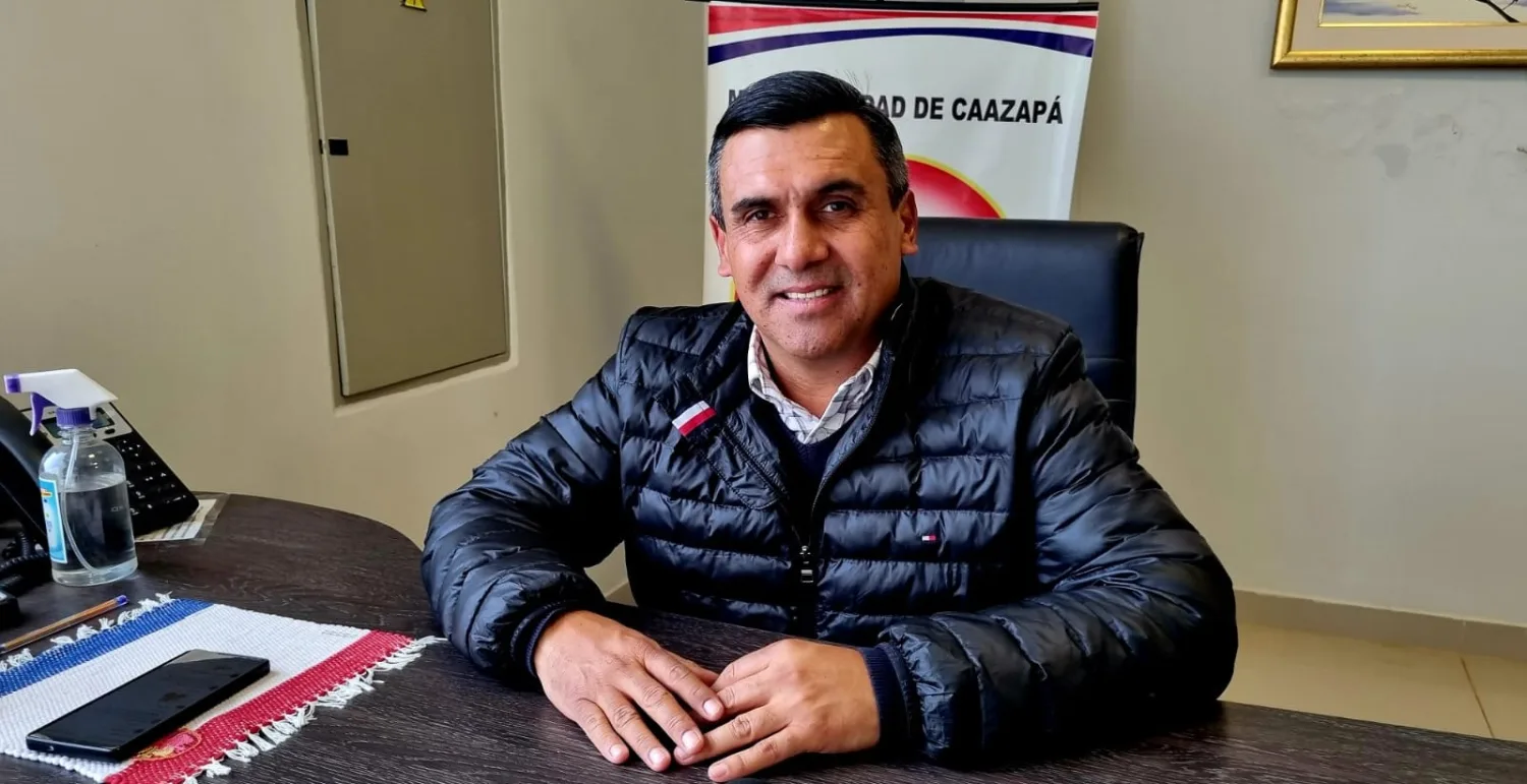Amado Díaz Verón renuncia a la Intendencia de Caazapá para buscar la reelección